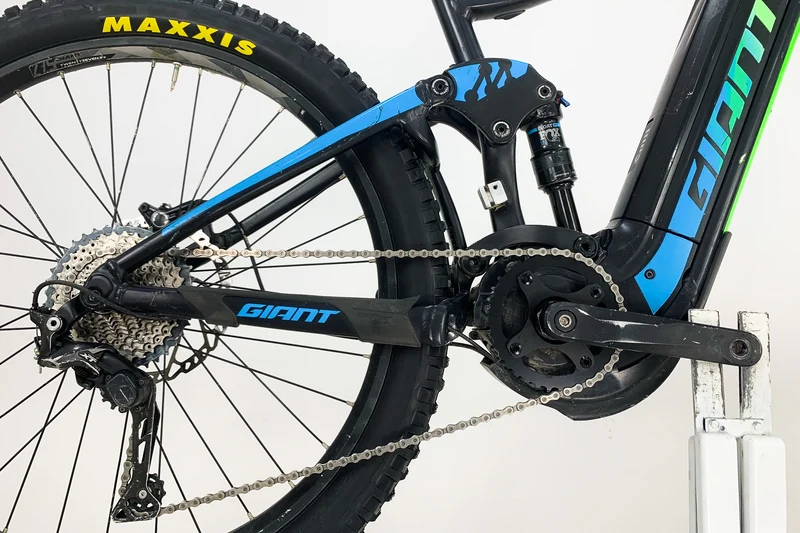 GIANT Full E+1 2017 M