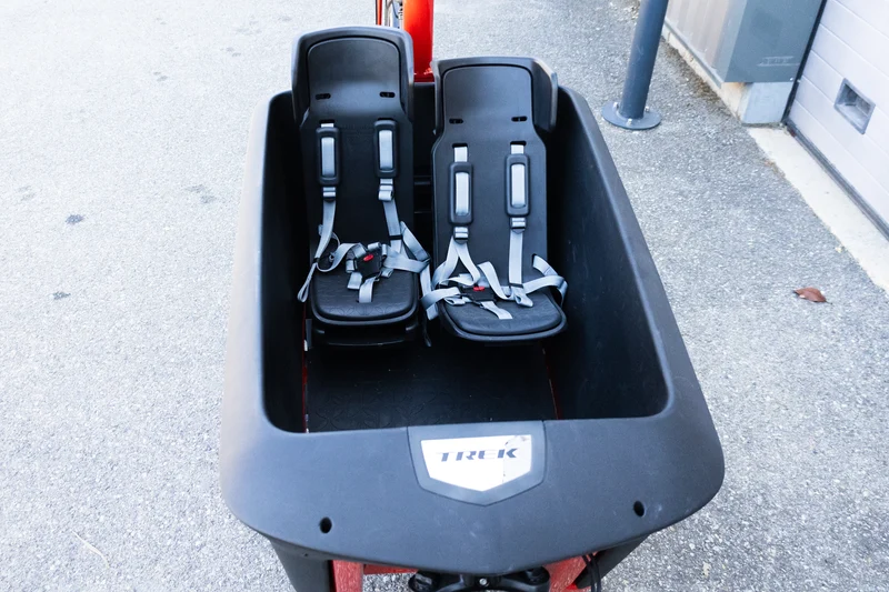 TREK Fetch+4 2023 2495