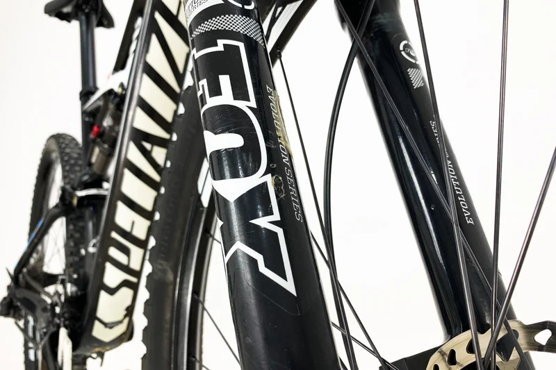 SPECIALIZED Camber Comp Carbon 29 2015 M