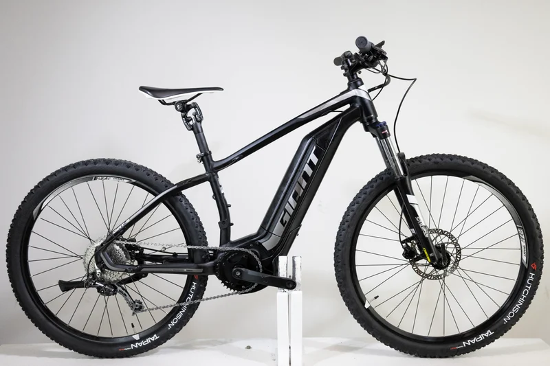 Giant Dirt E+3 Power 2018 T.S 2593