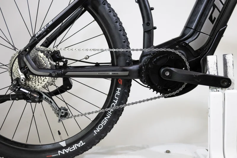 Giant Dirt E+3 Power 2018 T.S 2593