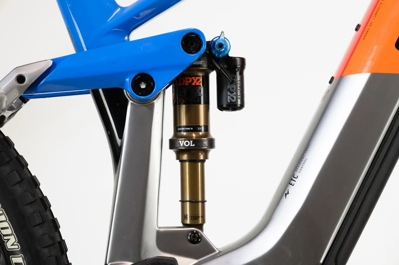 CUBE STEREO HYBRID 160 HPC ACTIONTEAM 2020 2363