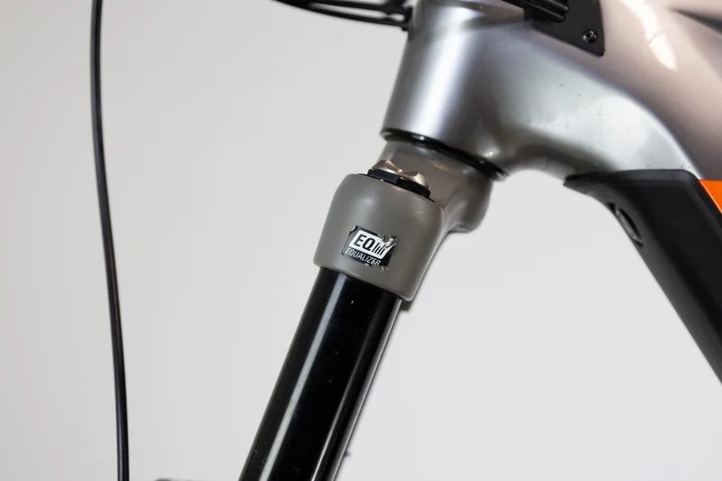 CUBE STEREO HYBRID 160 HPC ACTIONTEAM 2020 2363