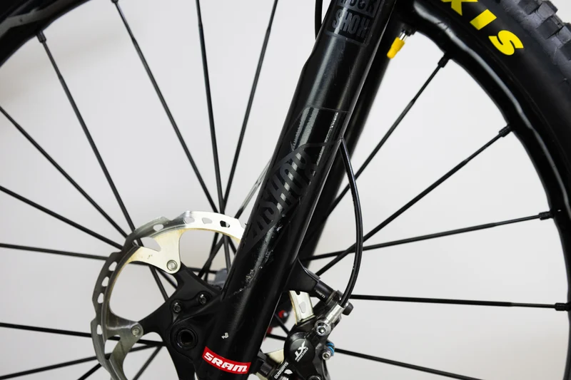 SPECIALIZED Stumpjumper Carbon 2017 M (1400)