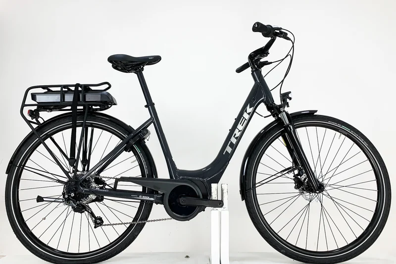TREK Verve+ 1 Lowstep 400Wh 2022 M