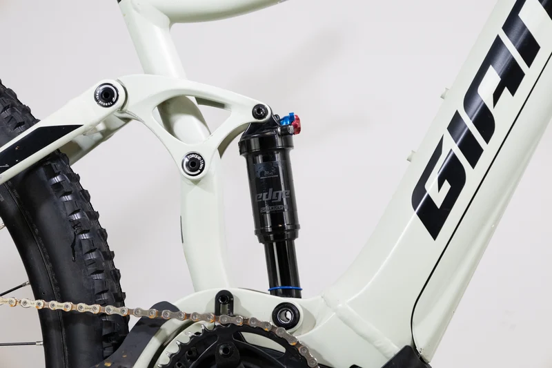 Giant Stance E+1 29 2021 621Wh M 2553