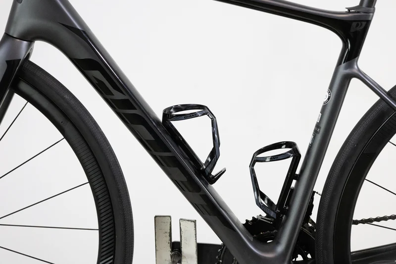 Giant Defy Advanced Pro 2 2020 TM 2436