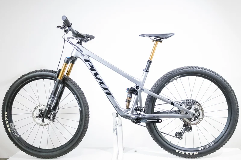 Pivot TRAIL 429 XT/XTR 2021 T.M 2577