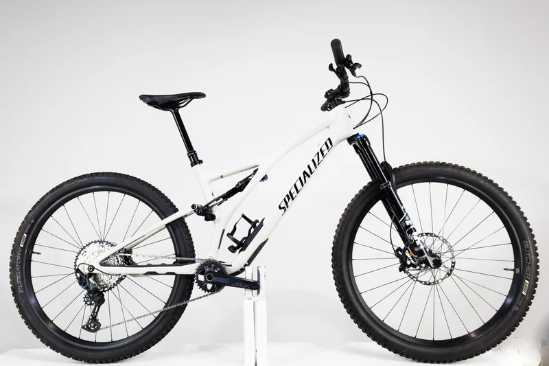 Specialized Stumpjumper Comp 2022 S5 2248