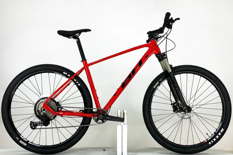 BH Expert 4.0 2023 L