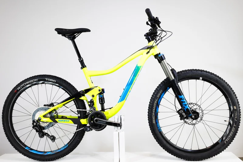 GIANT Trance 2 2018 M 2200