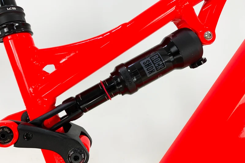 BH Atom Lynx 8.1 2023 M