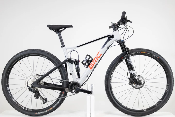 BMC Fourstroke 01 2017 2313