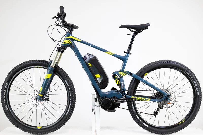 Giant Full E+ 2 2016 2210