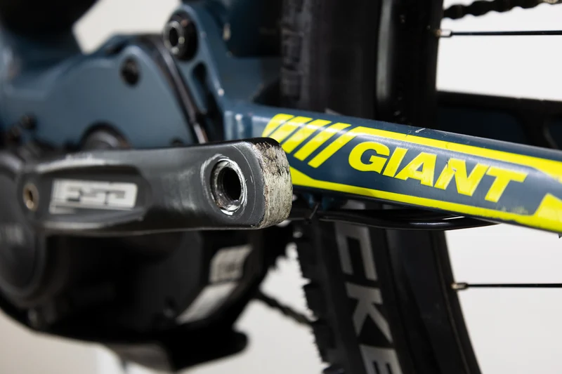 Giant Full E+ 2 2016 2210