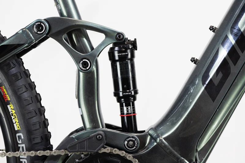 GIANT Stance E+2 2021 M 526