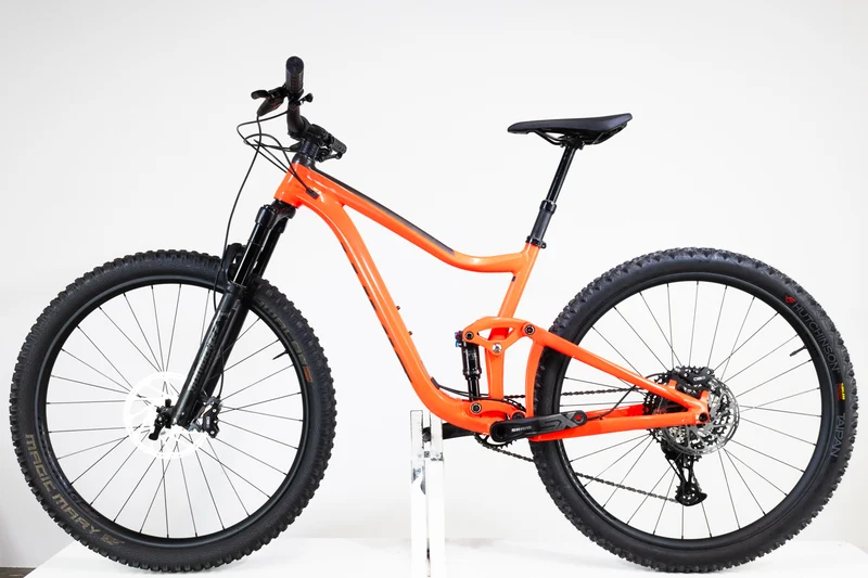 GIANT Trance 29 3 2020 M 2234
