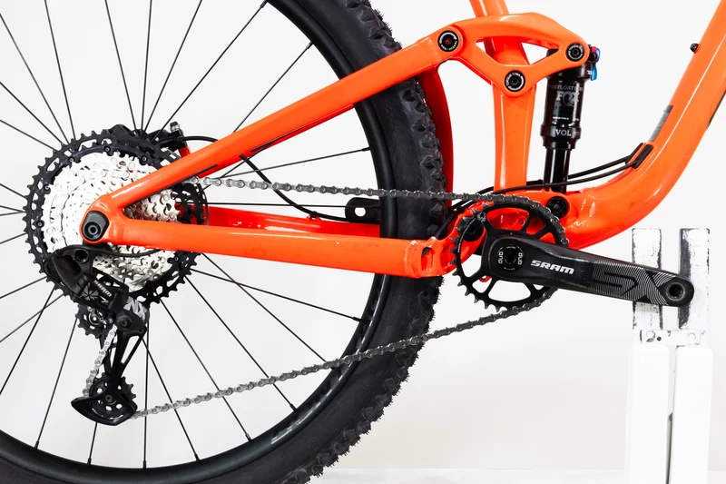 GIANT Trance 29 3 2020 M 2234