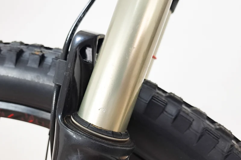 SPECIALIZED Camber EVO 29 L (1235)