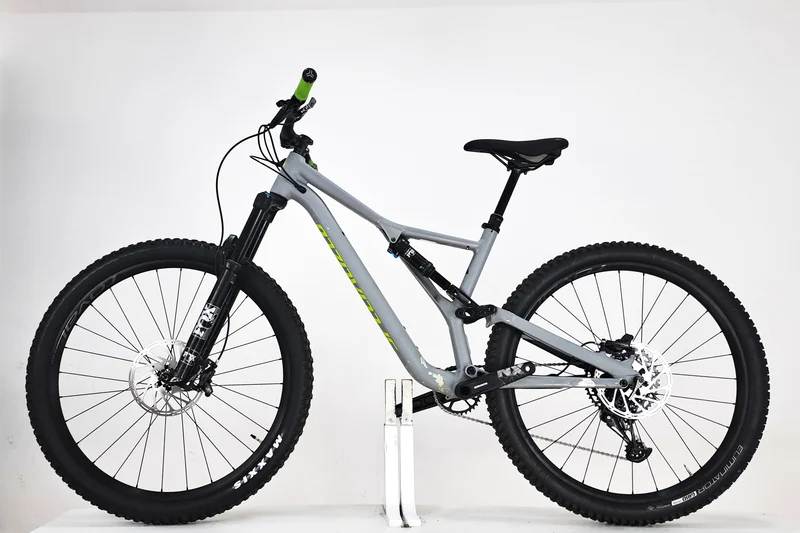 SPECIALIZED Stumpjumper Comp 29 2020 L (1032)