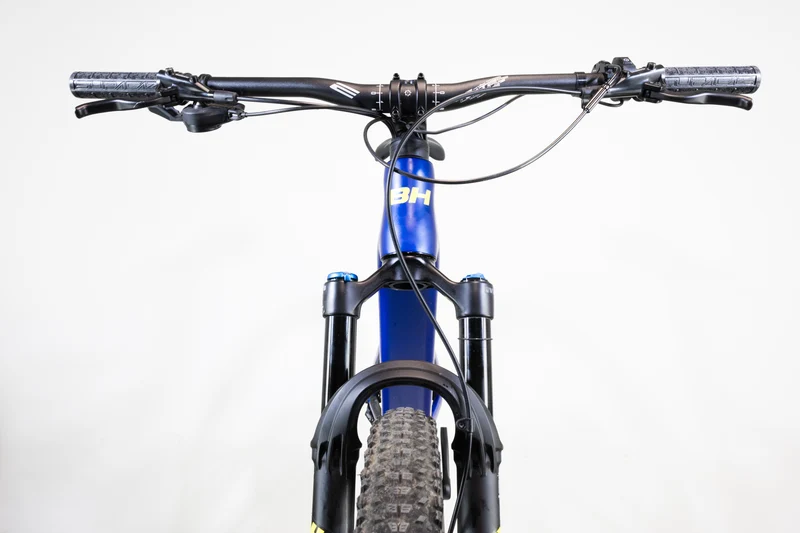 BH ilynx Race Carbon 7.6 2022 M 2325