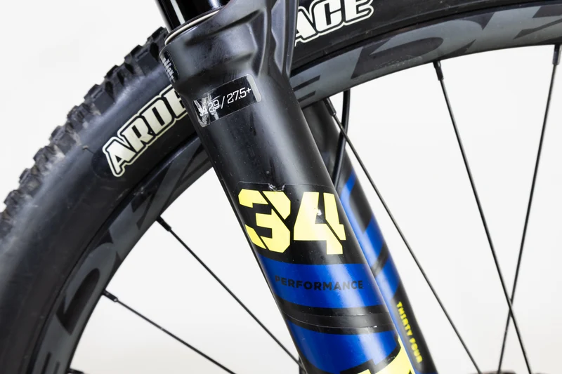 BH ilynx Race Carbon 7.6 2022 M 2325