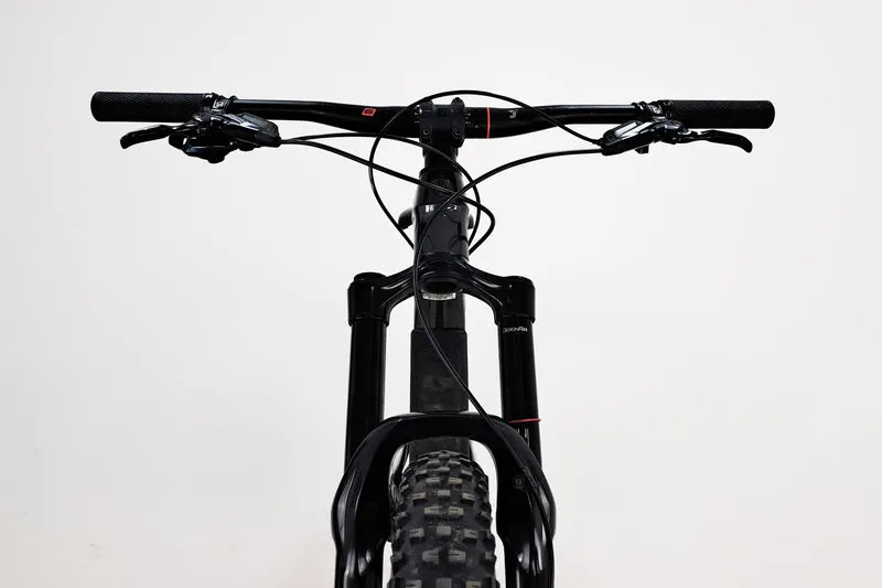 TREK Slash 8 (1355)