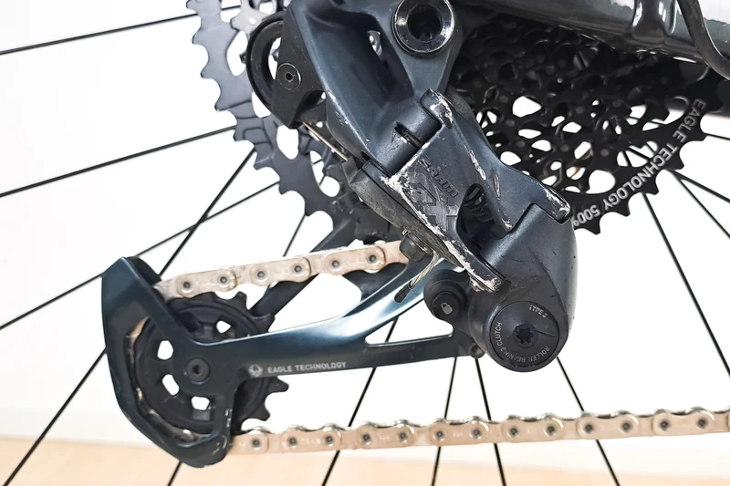 TREK Slash 8 (1355)