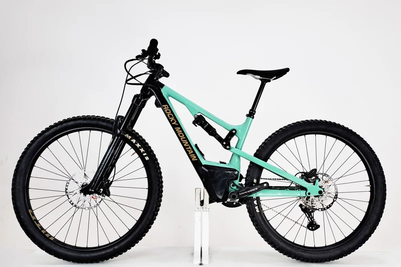 ROCKY MOUNTAIN Instinct Powerplay Alloy 30 Coil 2021