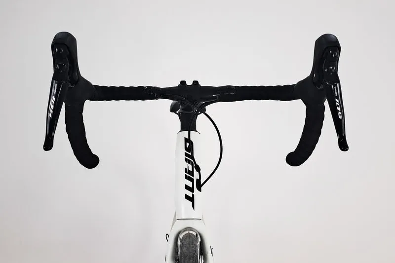GIANT Defy Advanced 2 2020 ML (1343)