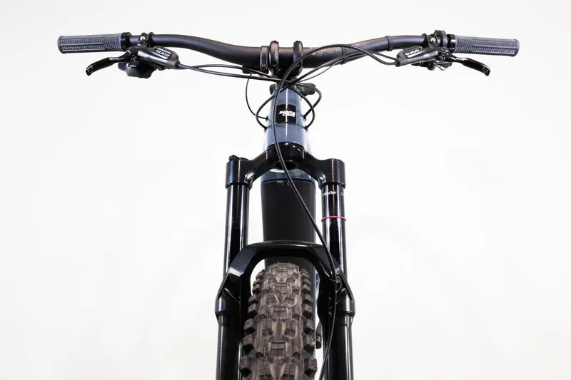 Santa Cruz Heckler 29 Kit R Carbon 2023 M 2302