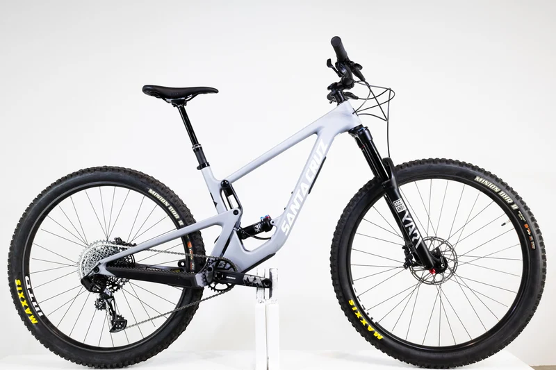 SANTA CRUZ Hightower 2 R C 2022 M 2309
