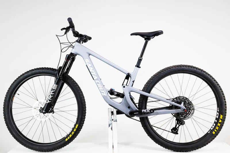 SANTA CRUZ Hightower 2 R C 2022 M 2309