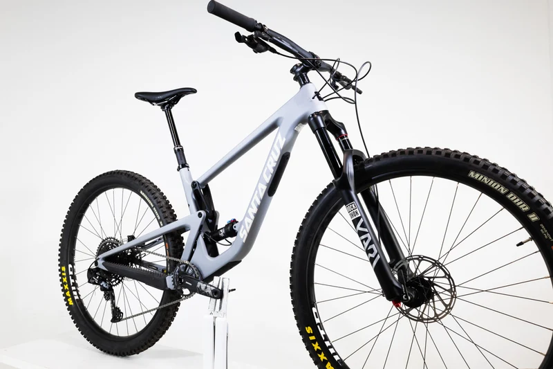 SANTA CRUZ Hightower 2 R C 2022 M 2309