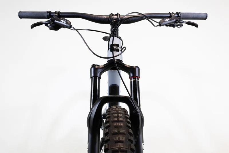 SANTA CRUZ Hightower 2 R C 2022 M 2309