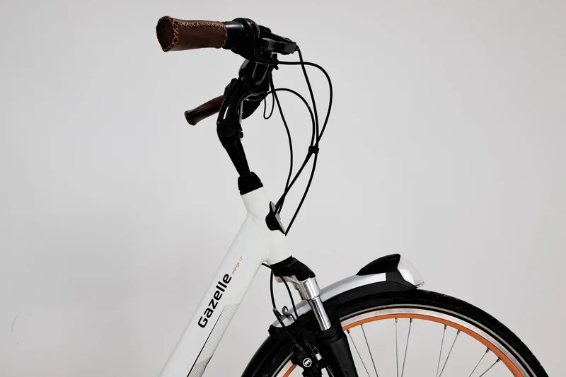 Gazelle Orange C7+ HMB 2017 T.57 (1617)