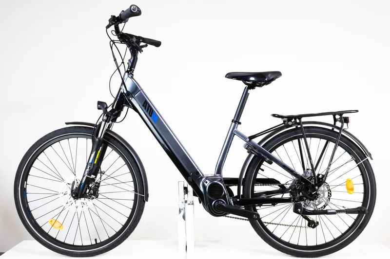 BH Atom Street Pro 2023 M 2243