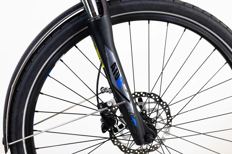 BH Atom Street Pro 2023 M 2243