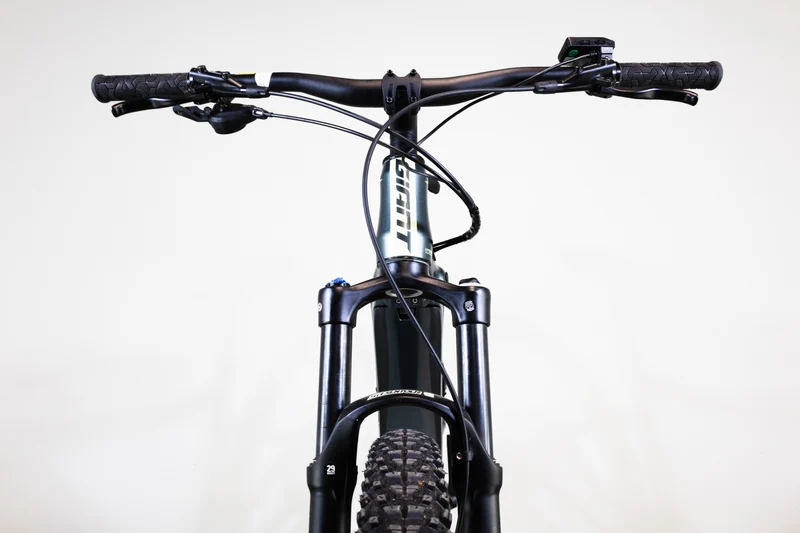 GIANT FATHOM E+ 1 2022 L 2256