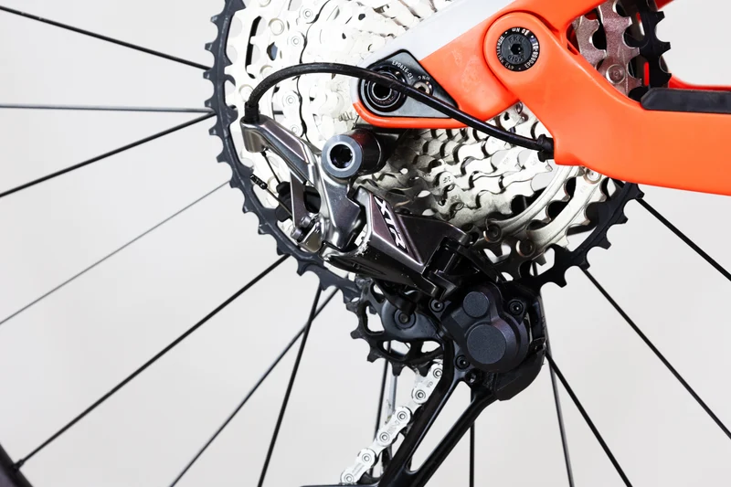 Canyon Strive CFR 2020 L 2241