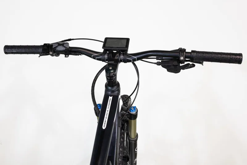 Giant Full E+1 2016 S 2217