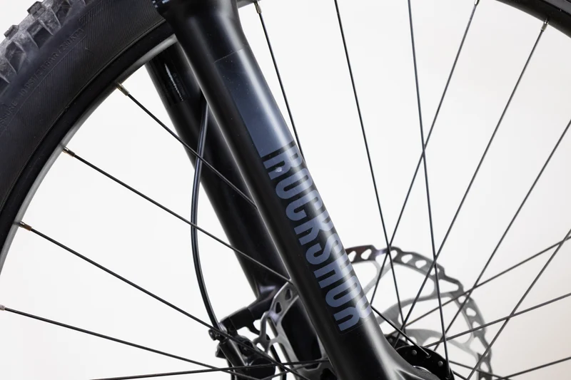 TREK Rail 5 2022 M 2001