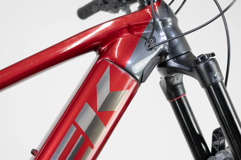 TREK Rail 5 2022 M 2001