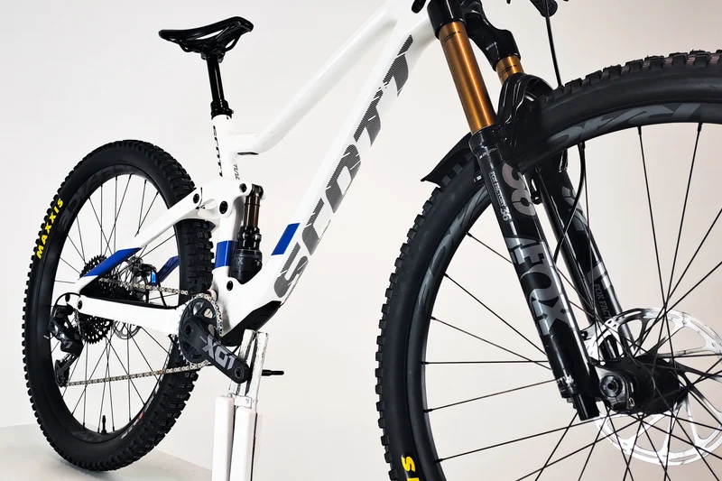 SCOTT Genius 900 Tuned 2021 M 1734