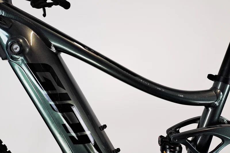 GIANT Stance E+2 S 1640