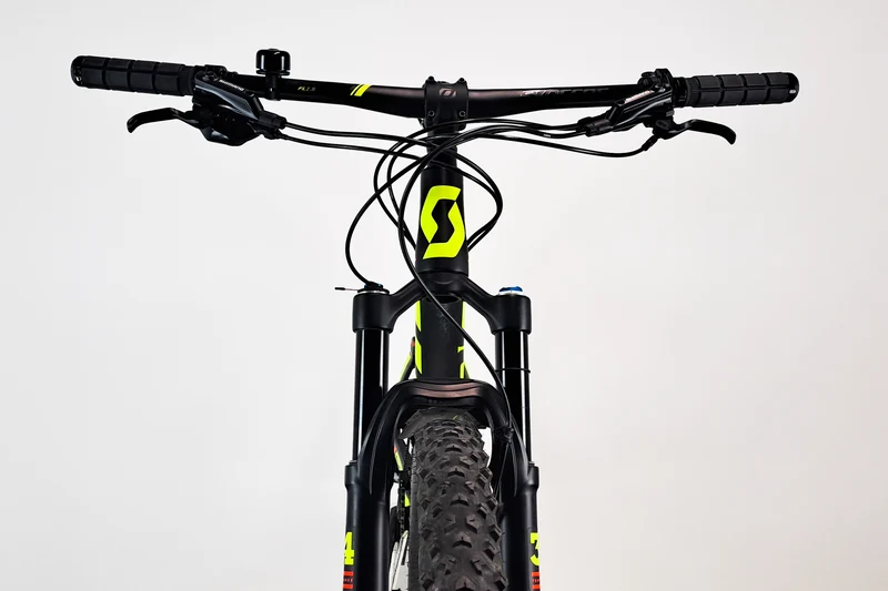 SCOTT Spark 730 2017 L 1899