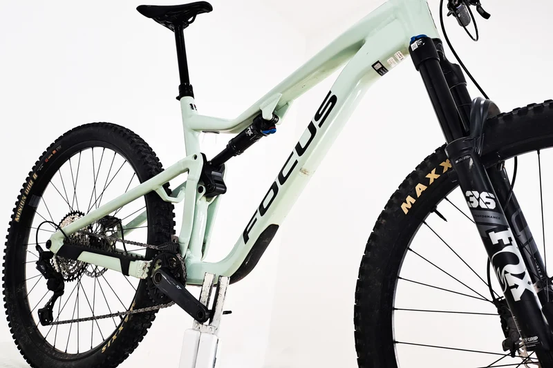 FOCUS Jam 6.9 2022 XL