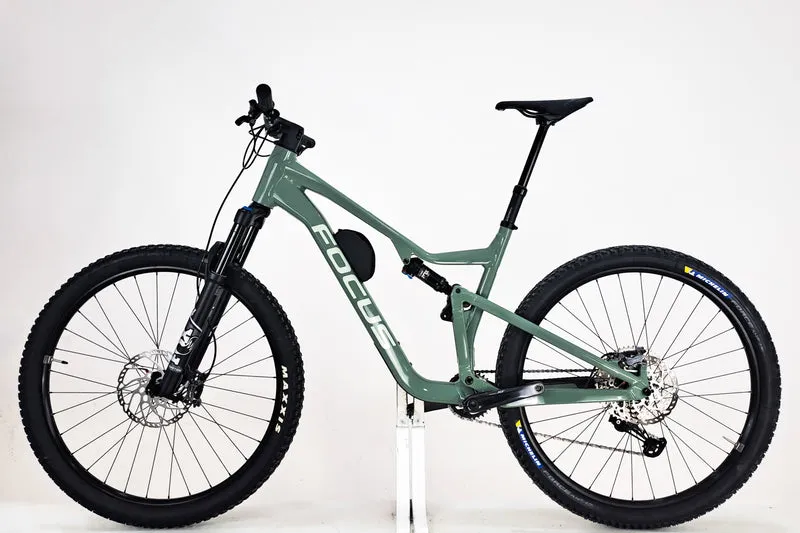 FOCUS Thron 6.9 XL