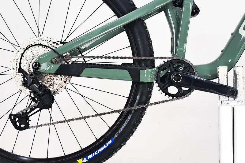 FOCUS Thron 6.9 XL