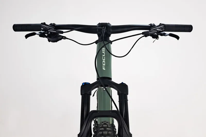 FOCUS Thron 6.9 XL